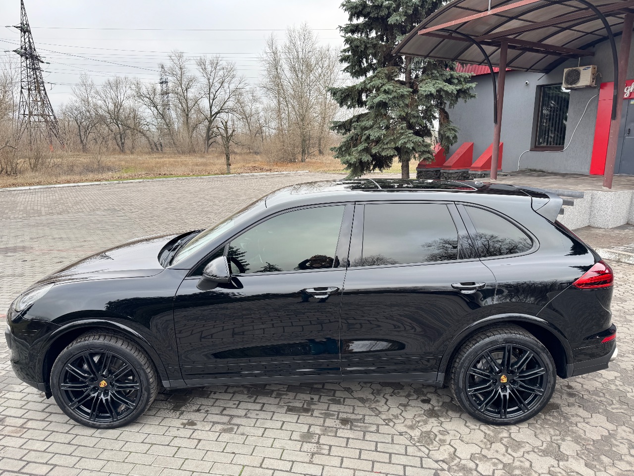 Porsche Cayenne - фото 3