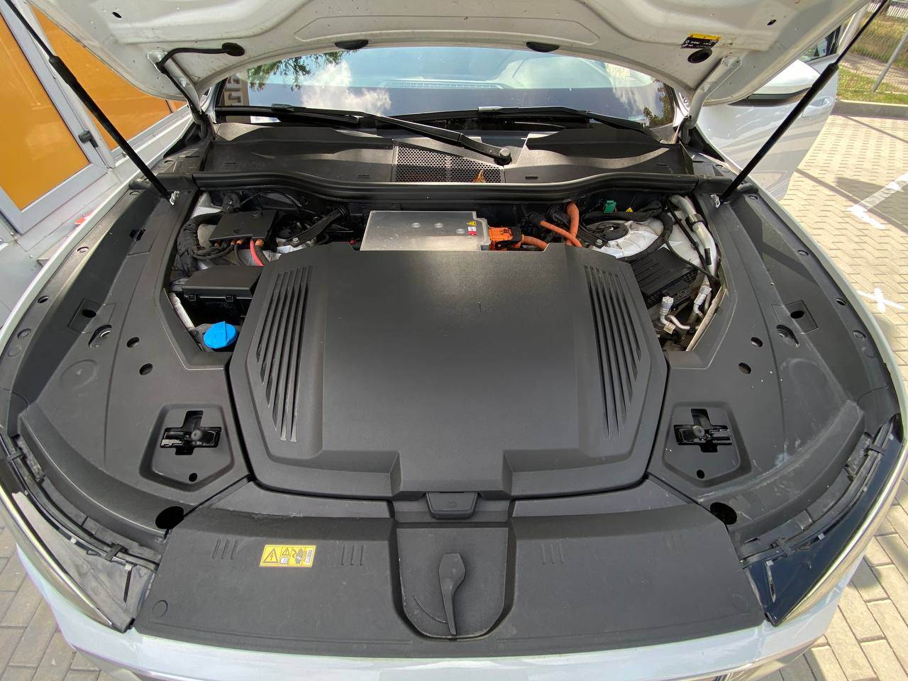 Audi e-tron Sportback - фото 22