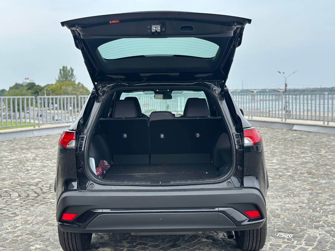 Toyota Corolla Cross - фото 15