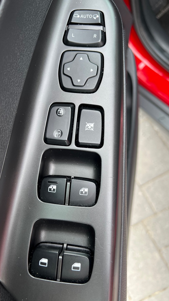 Hyundai Kona - фото 54