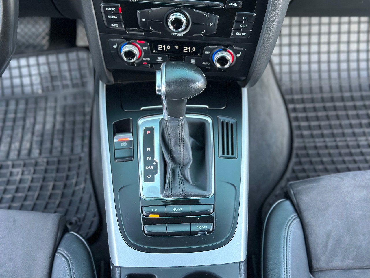 Audi A5 - фото 27