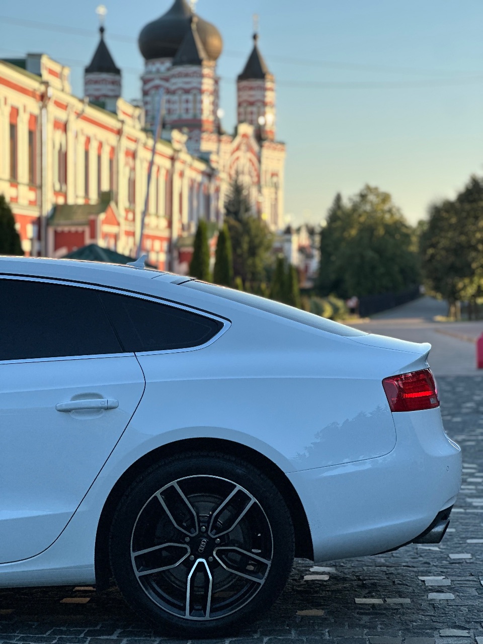 Audi A5 - фото 10