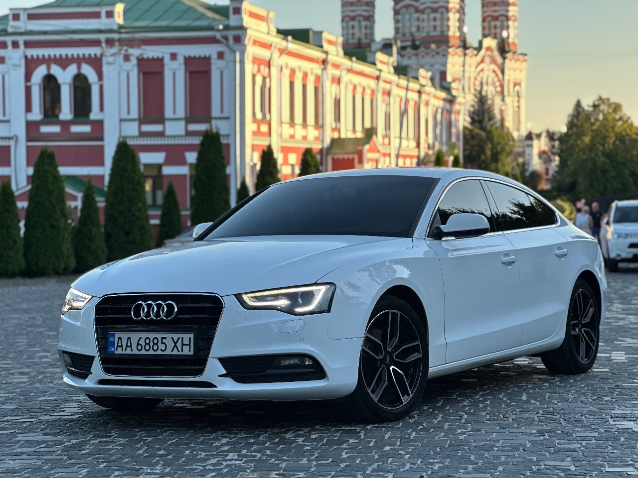 Audi A5 - фото 19