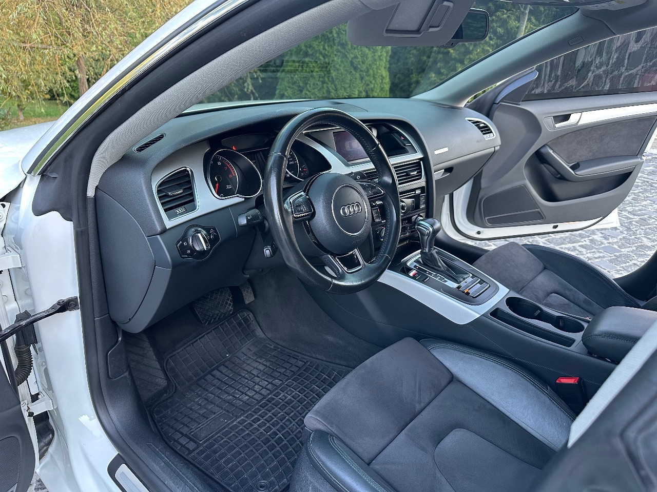 Audi A5 - фото 37