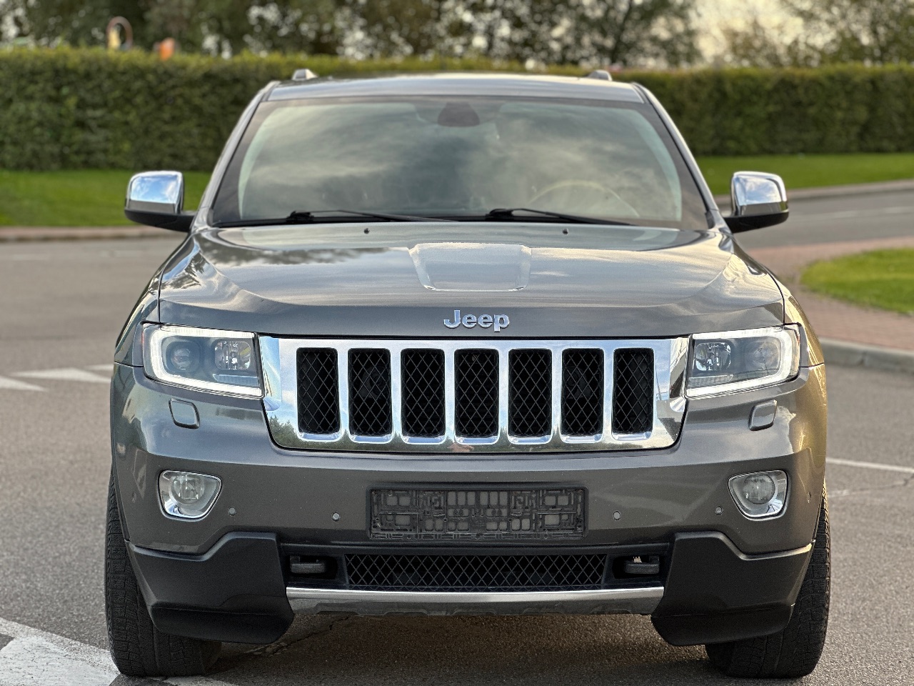 Jeep Grand Cherokee - фото 4