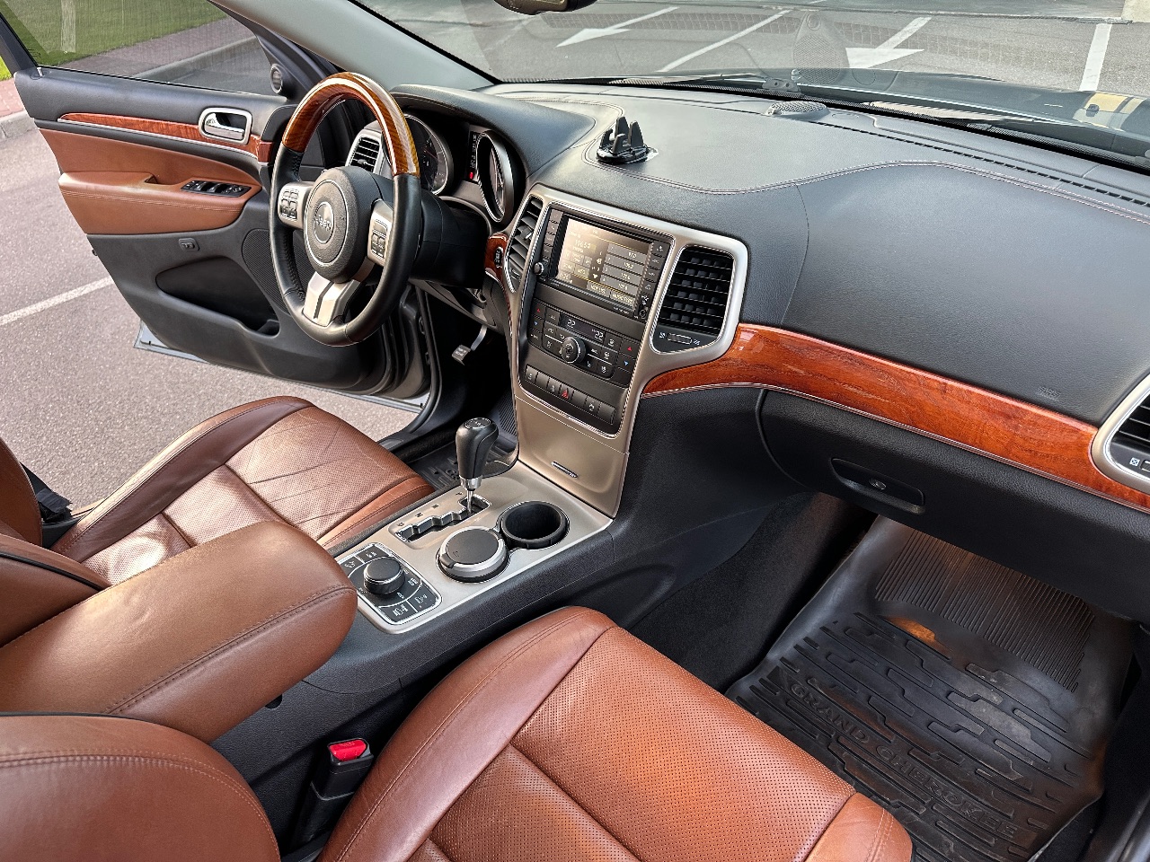 Jeep Grand Cherokee - фото 39