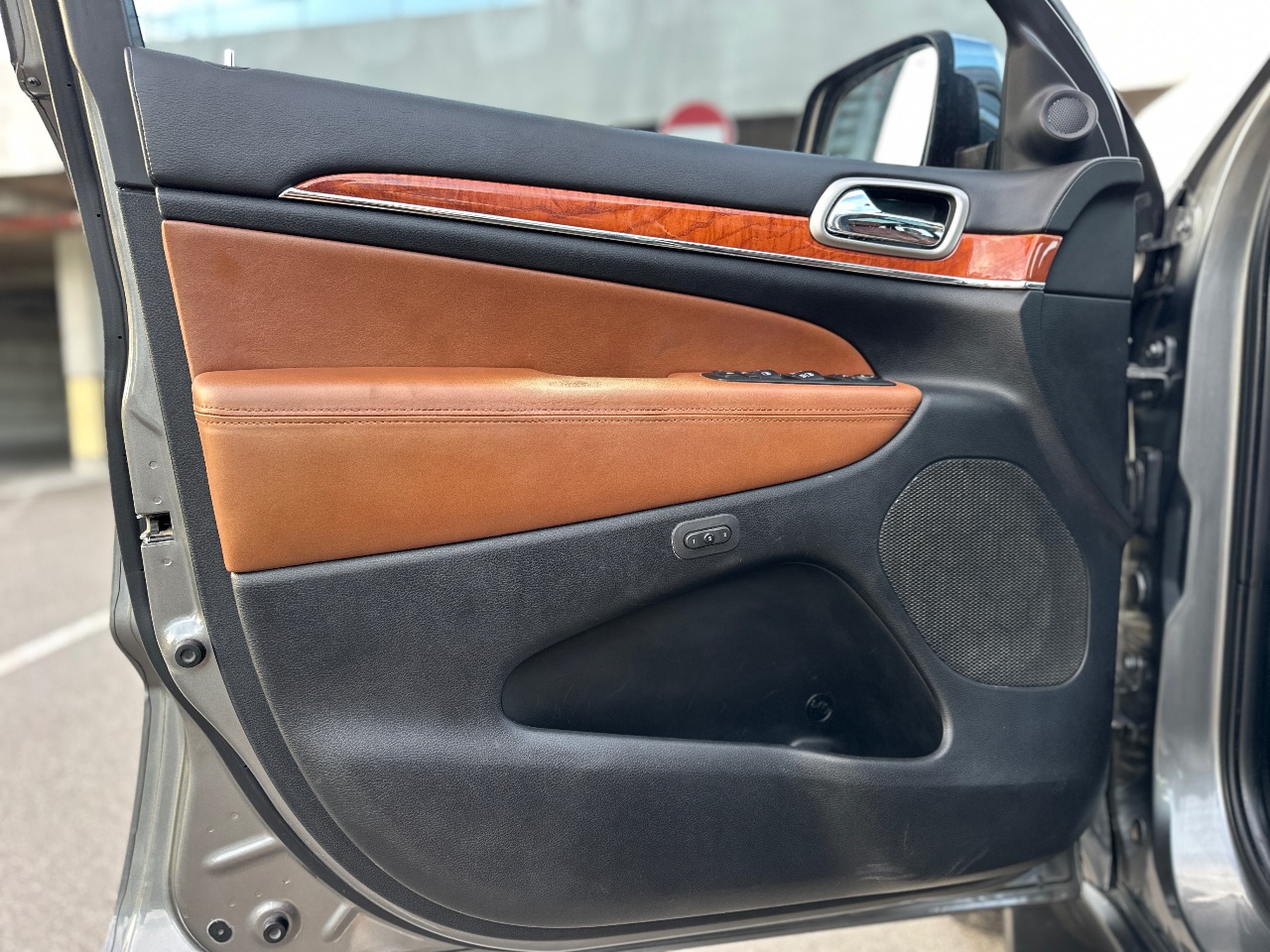 Jeep Grand Cherokee - фото 31