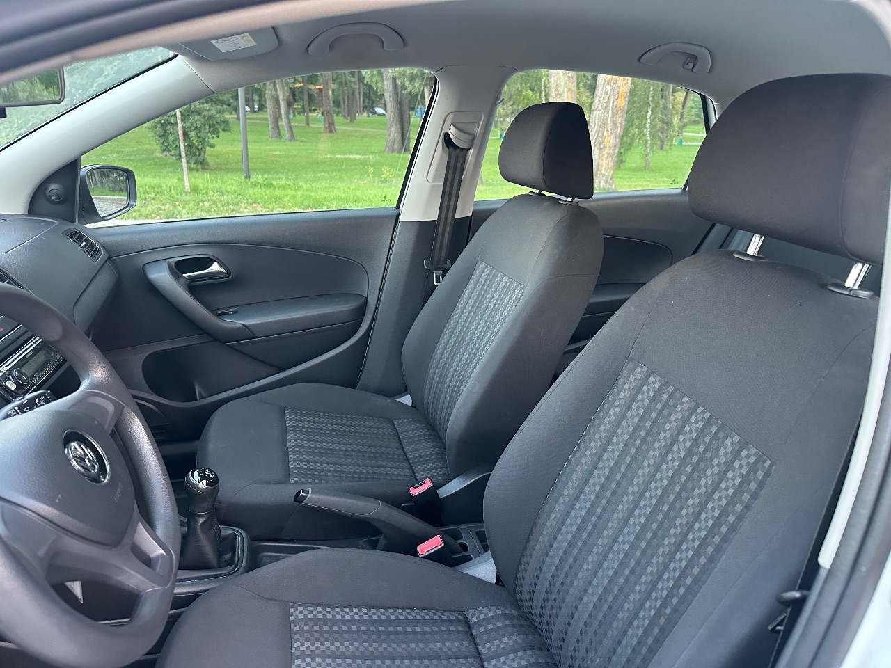 Volkswagen Polo - фото 15