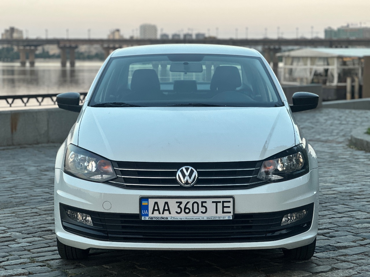 Volkswagen Polo - фото 2