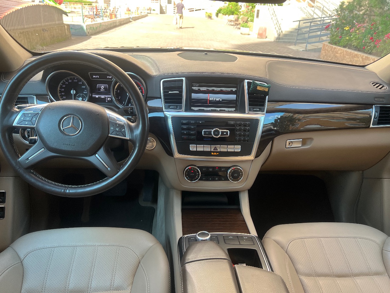 Mercedes-Benz GL-Класс - фото 29