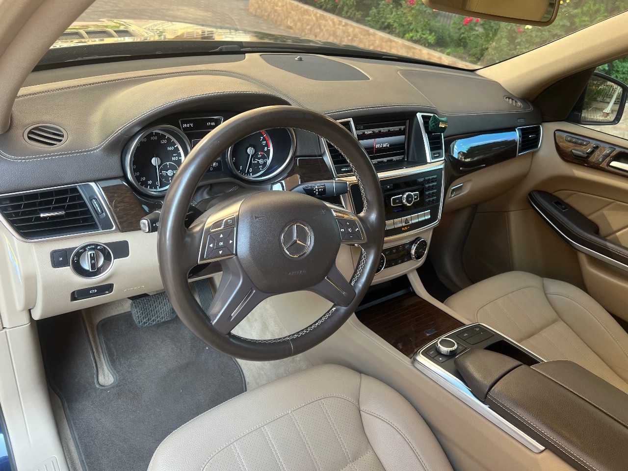 Mercedes-Benz GL-Класс - фото 26