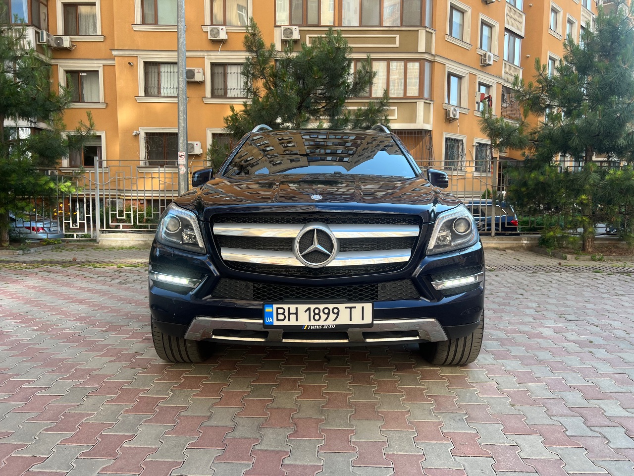 Mercedes-Benz GL-Класс - фото 1