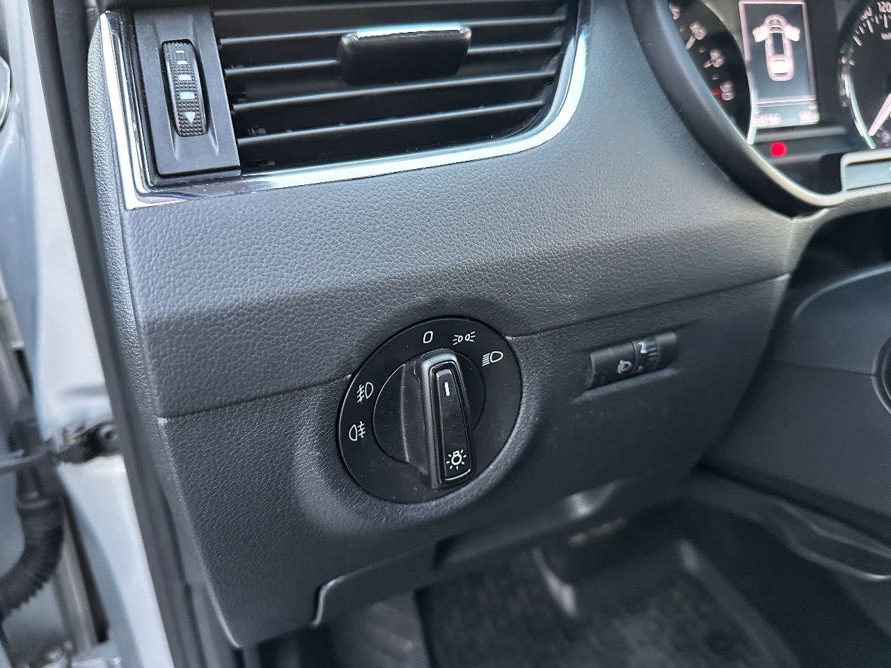 Skoda Octavia - фото 33