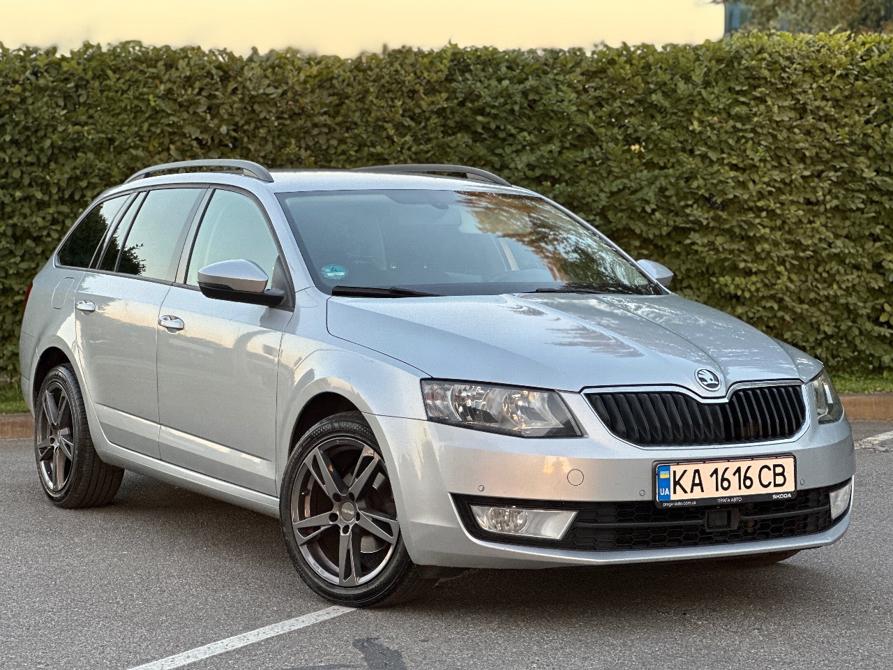 Skoda Octavia - фото 1