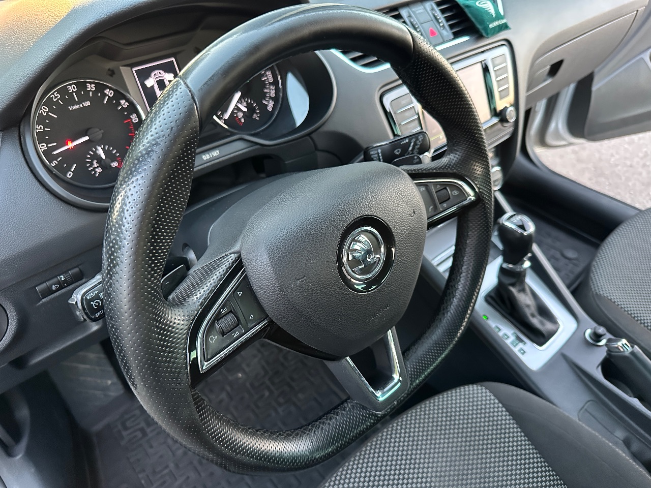 Skoda Octavia - фото 34