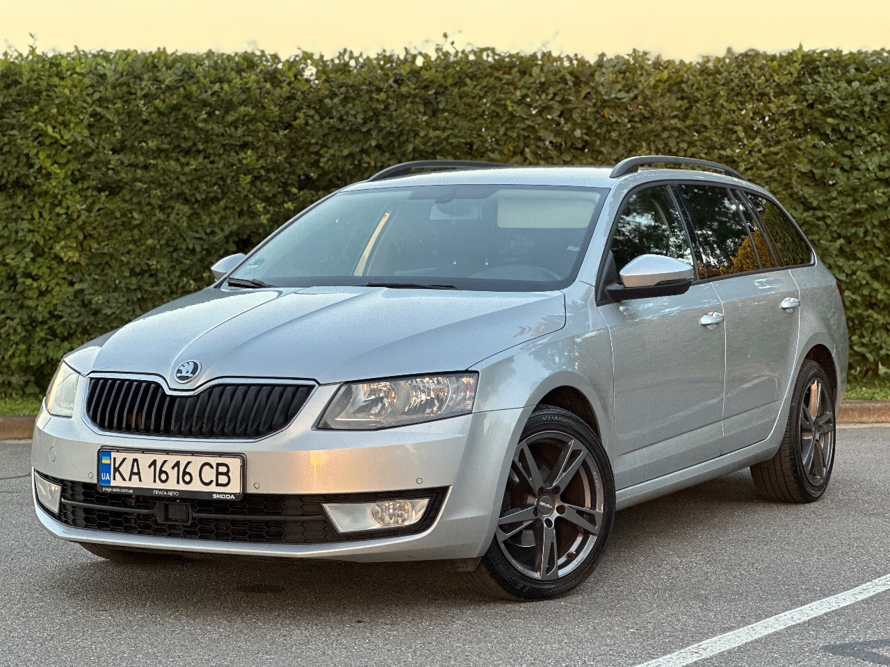 Skoda Octavia - фото 8