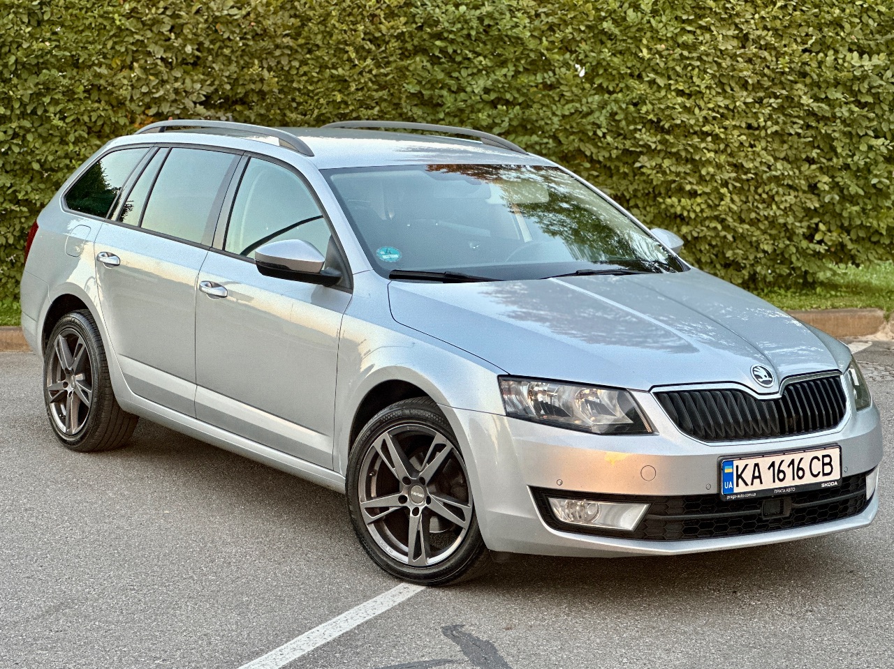 Skoda Octavia - фото 4