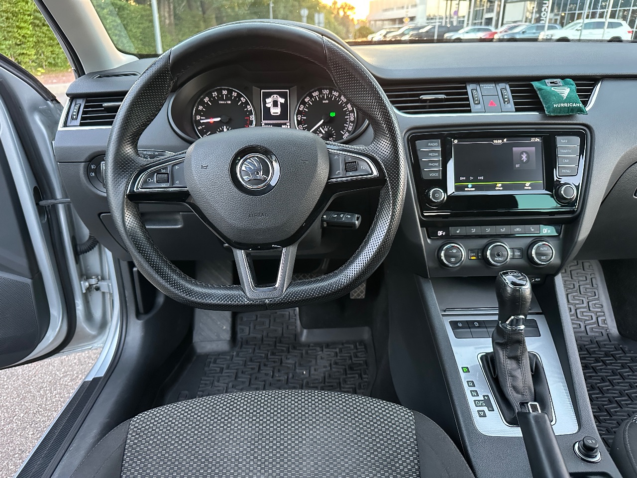 Skoda Octavia - фото 39