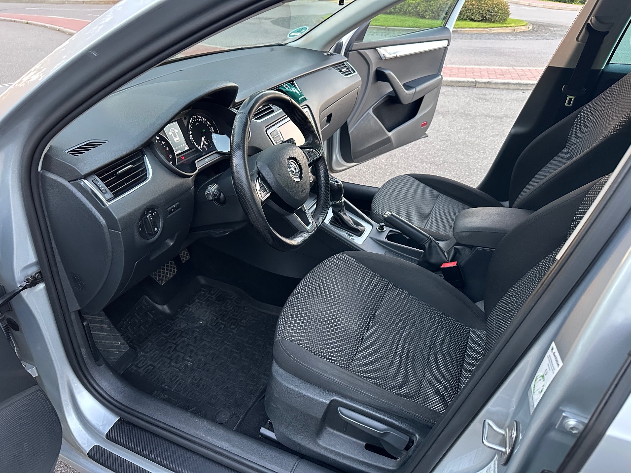 Skoda Octavia - фото 29