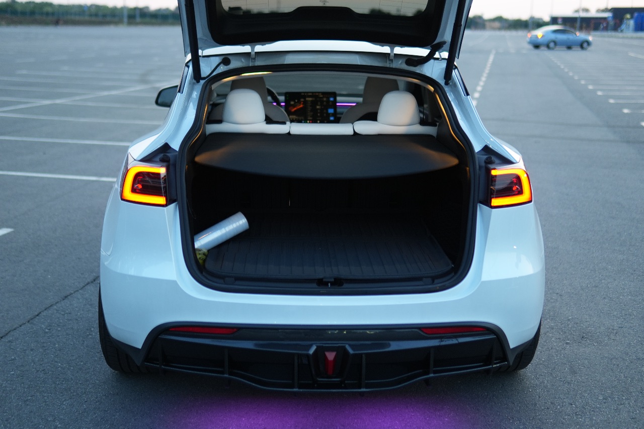 Tesla Model Y - фото 5