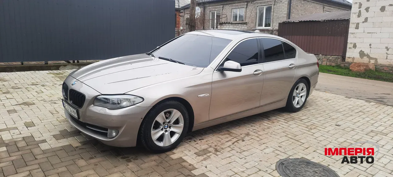 BMW 5 серії - фото 2