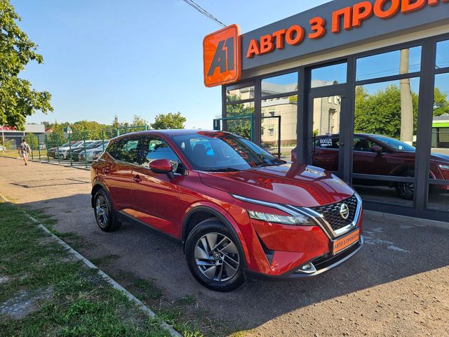 Nissan Qashqai - фото 1