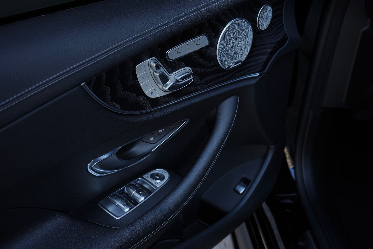 Mercedes-Benz E-Класс - фото 18