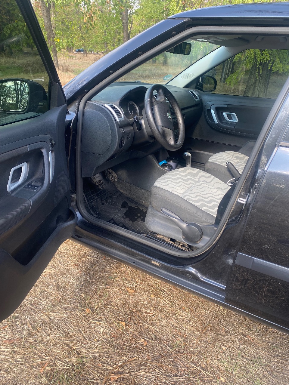 Skoda Fabia - фото 8