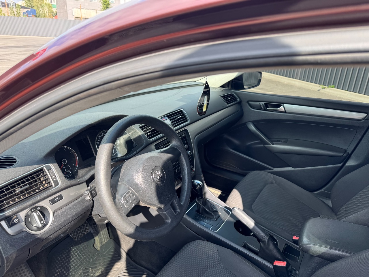 Volkswagen Passat (North America and China) - фото 5