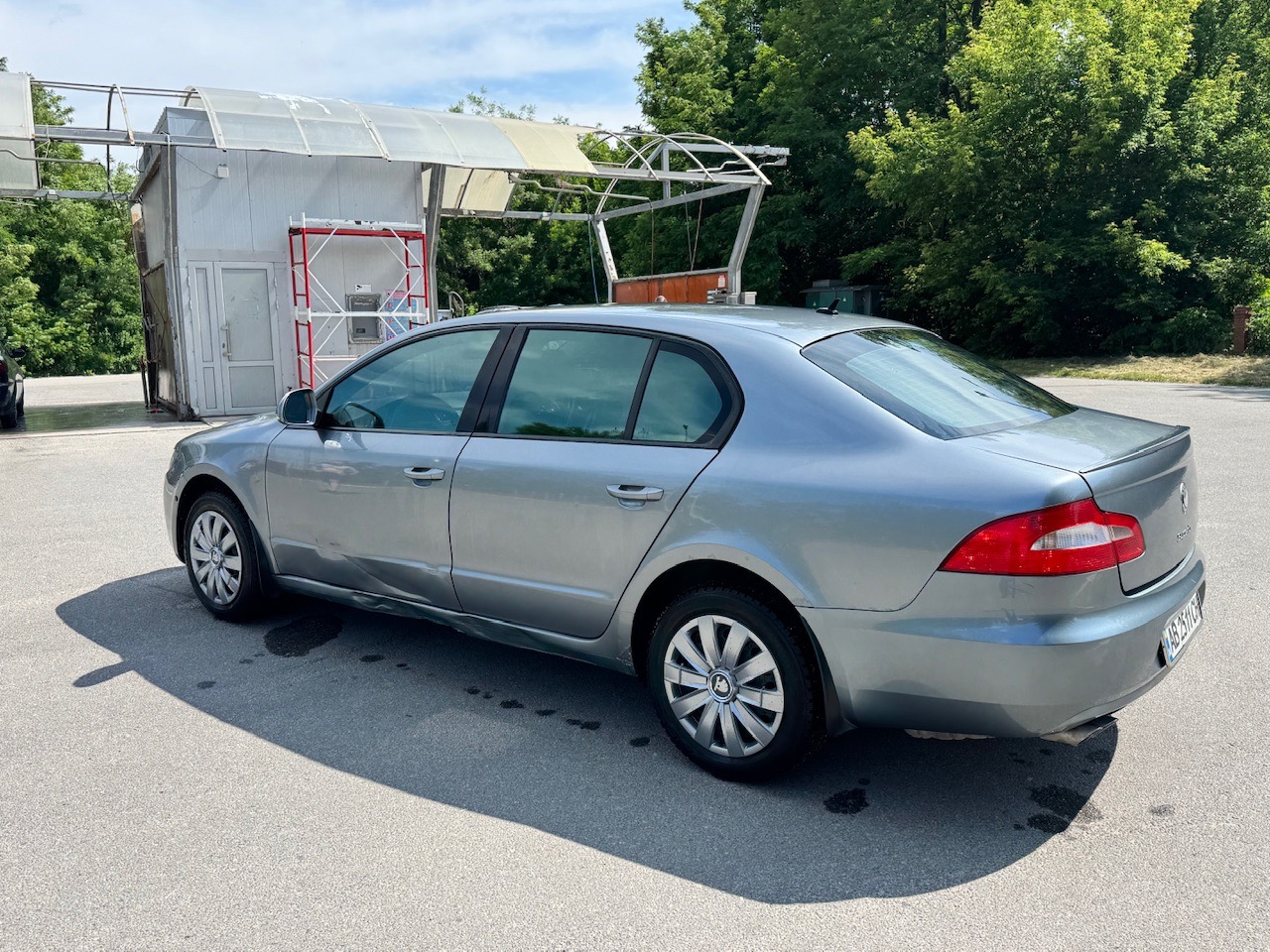 Skoda Superb - фото 13