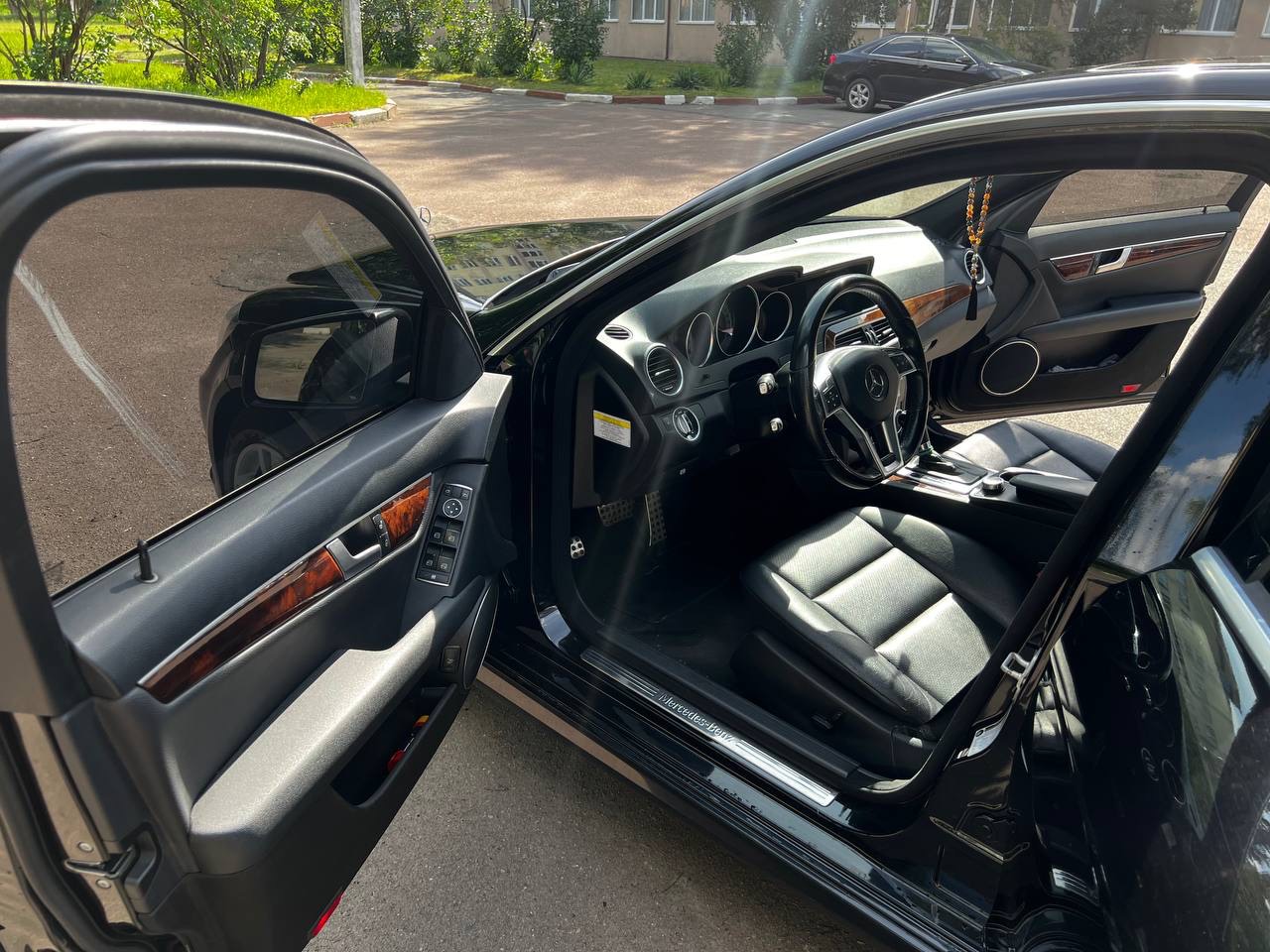 Mercedes-Benz C-Класс - фото 12