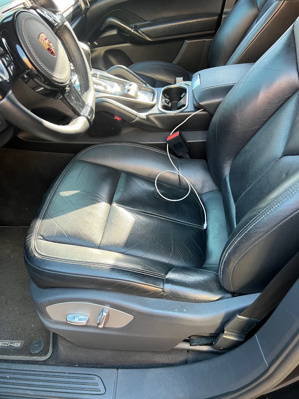 Porsche Cayenne - фото 7