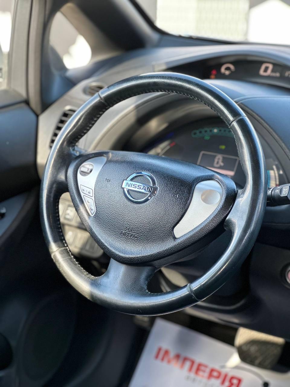 Nissan Leaf - фото 7