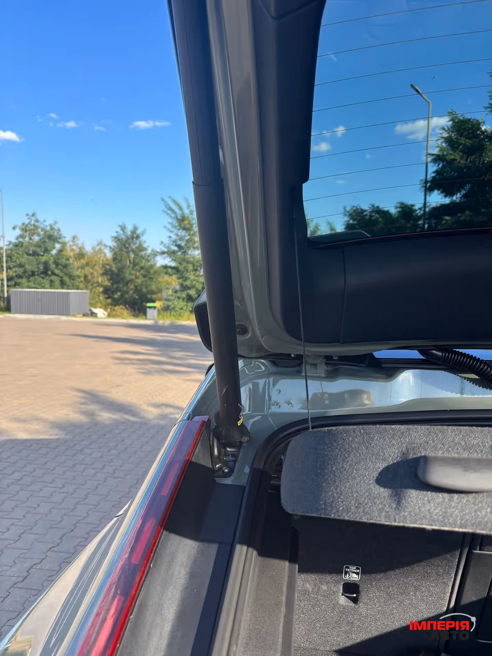 Volvo C40 - фото 20