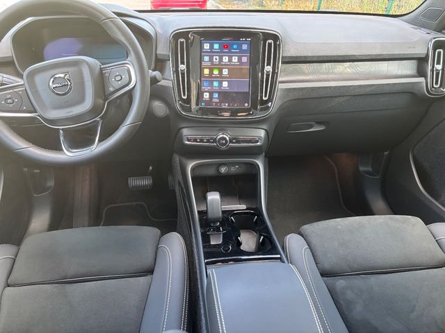 Volvo C40 - фото 5