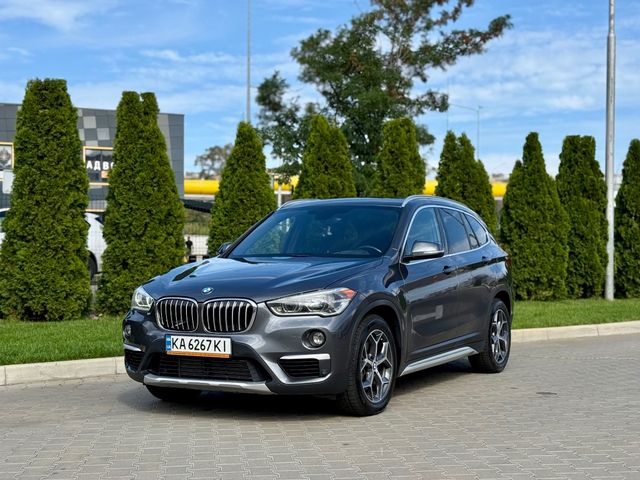 BMW X1 - зображення 1
