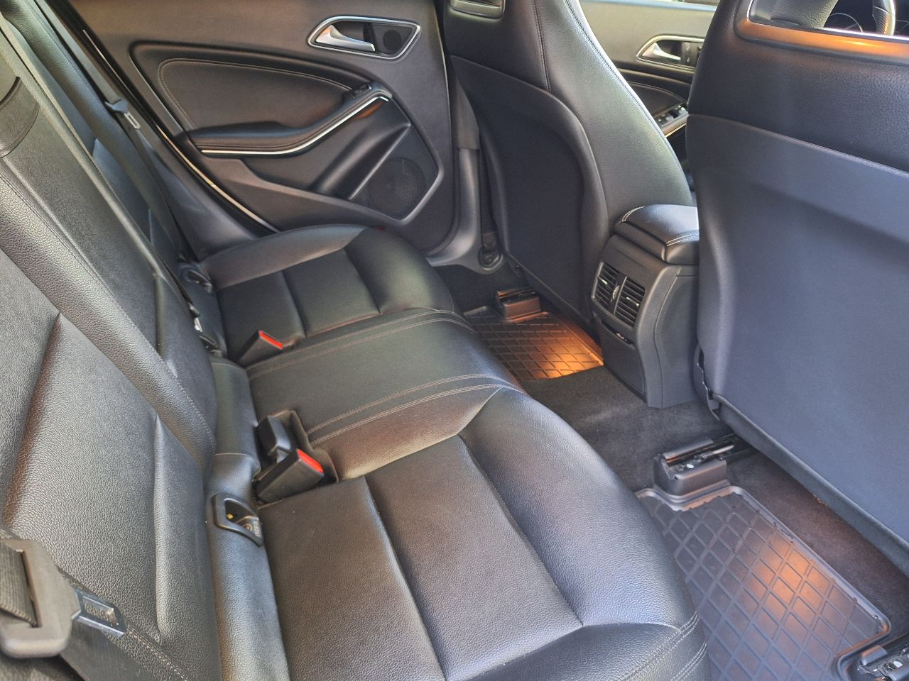 Mercedes-Benz CLA - фото 20