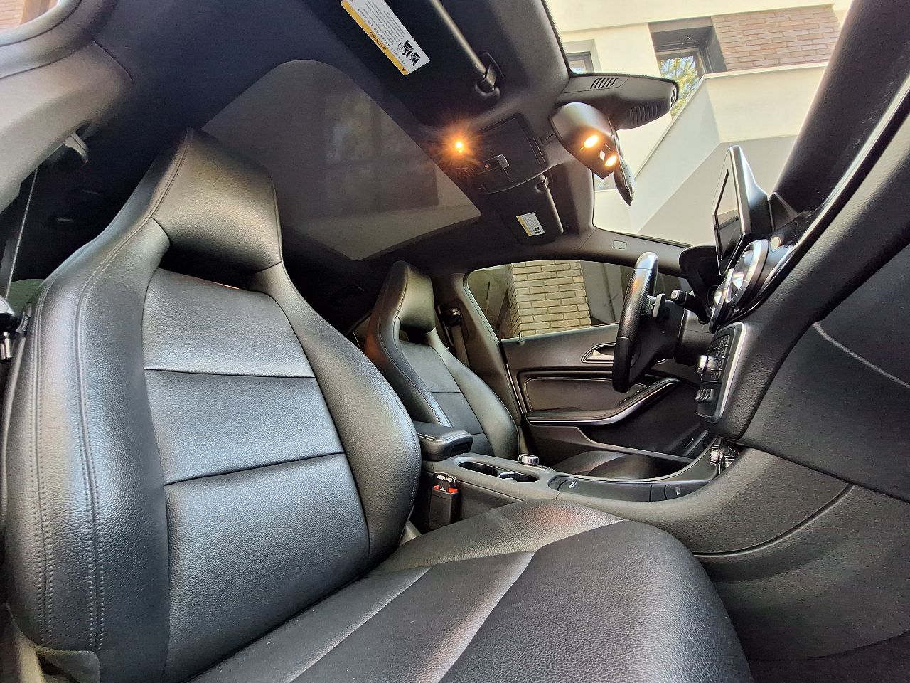 Mercedes-Benz CLA - фото 16