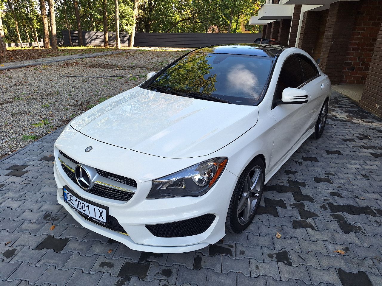 Mercedes-Benz CLA - фото 1