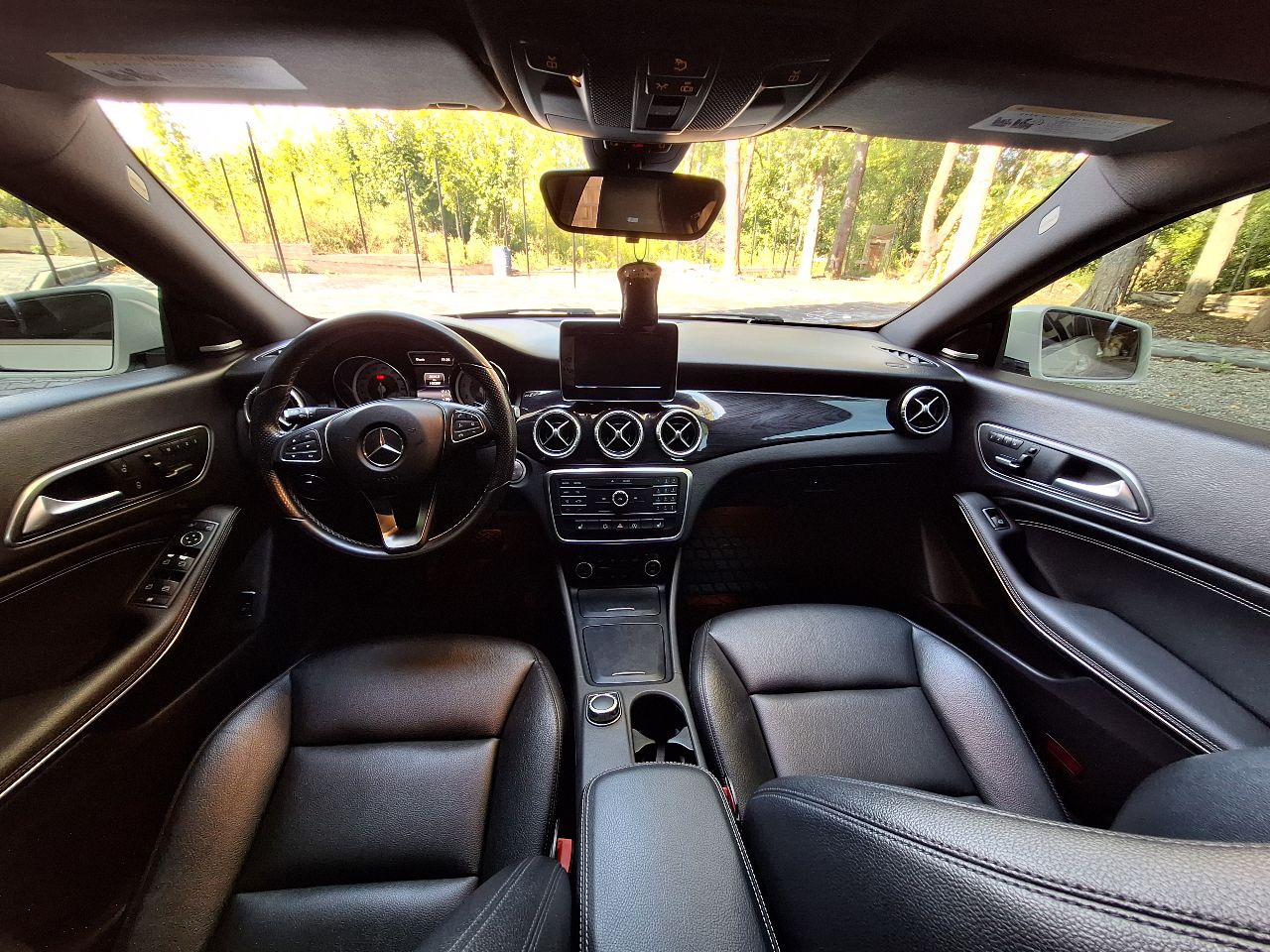 Mercedes-Benz CLA - фото 26