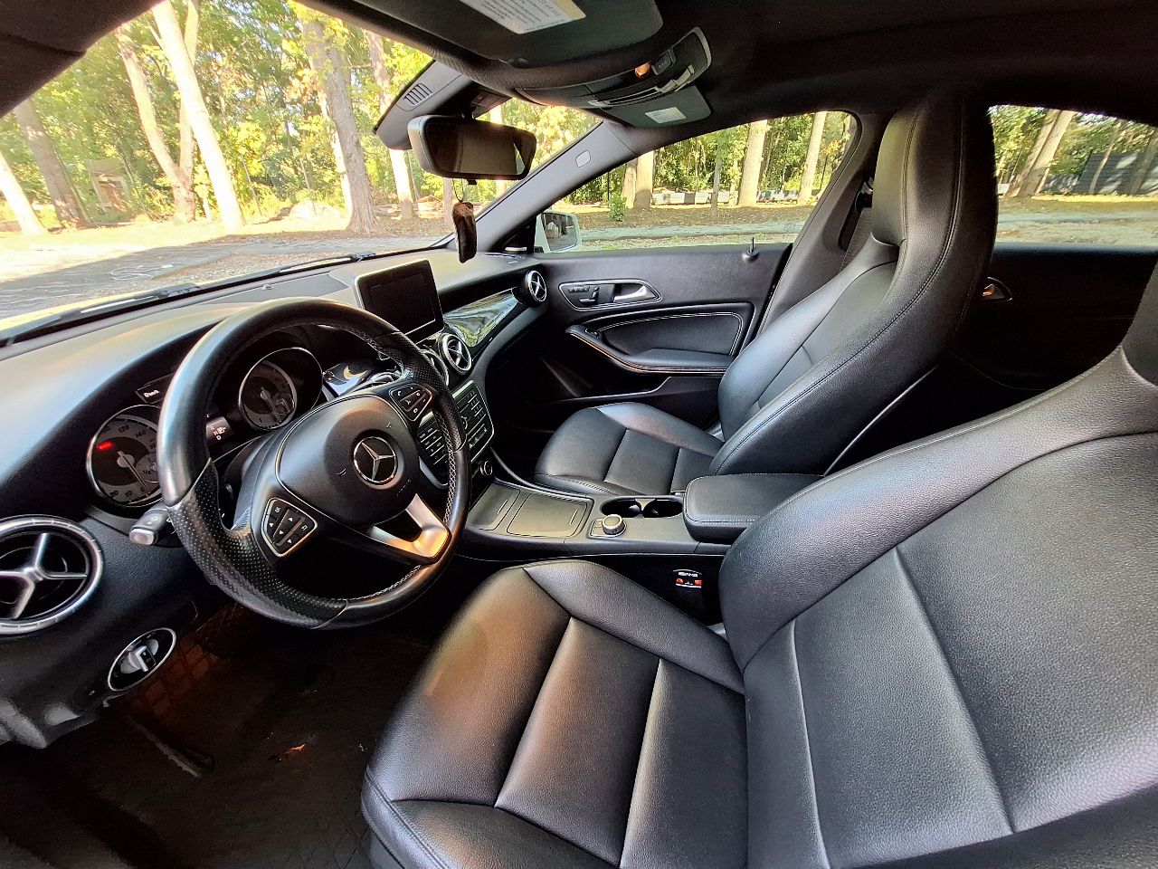 Mercedes-Benz CLA - фото 23