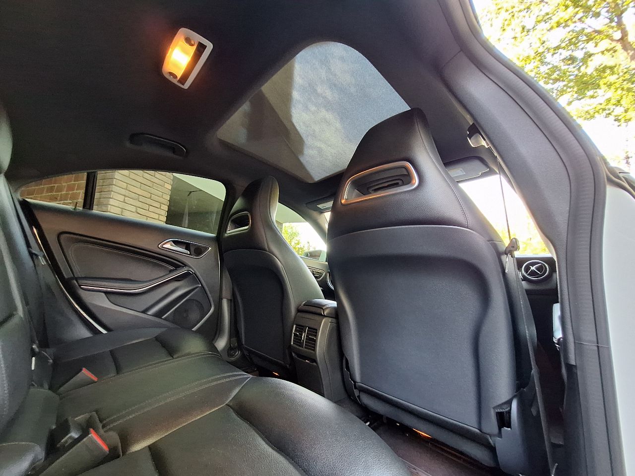 Mercedes-Benz CLA - фото 21