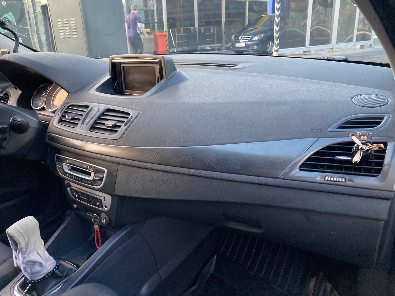 Renault Megane - фото 10