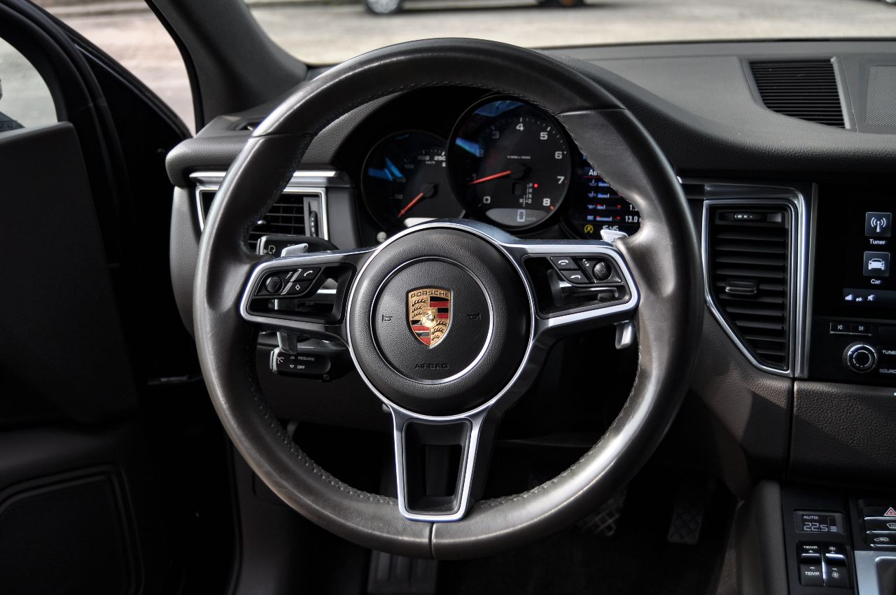 Porsche Macan - фото 22
