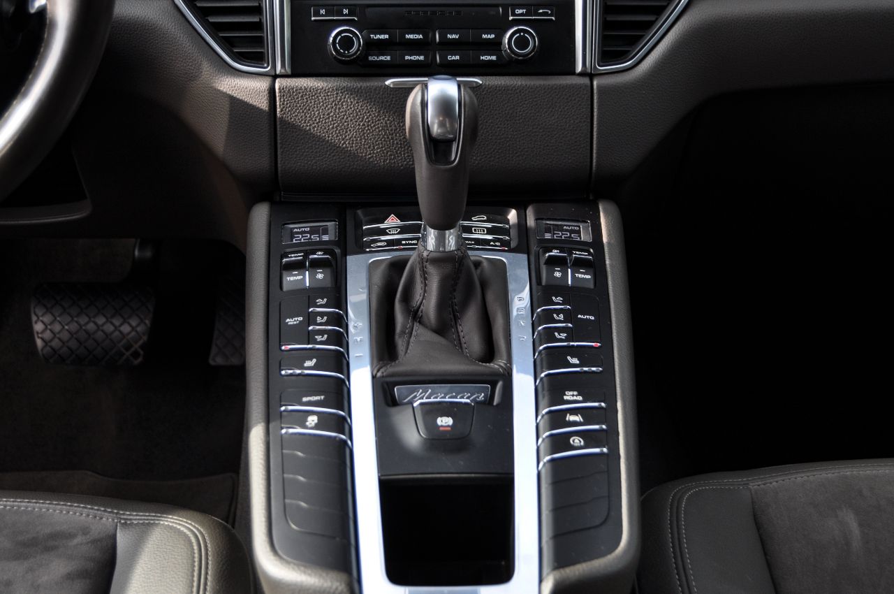 Porsche Macan - фото 23