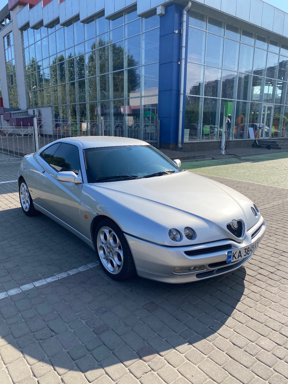 Alfa Romeo GTV - фото 12