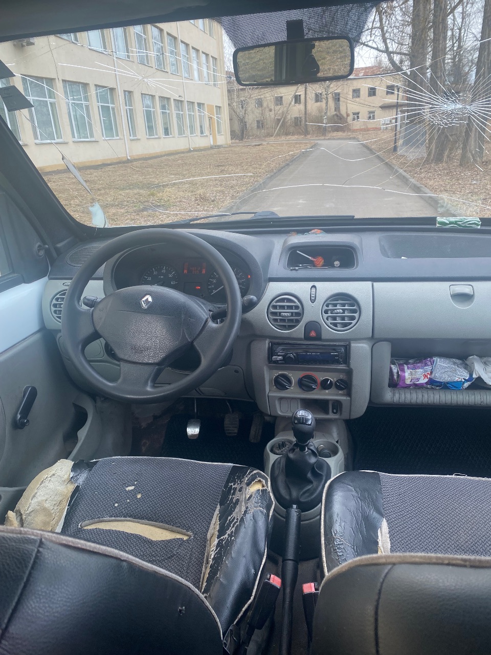 Renault Kangoo - фото 6