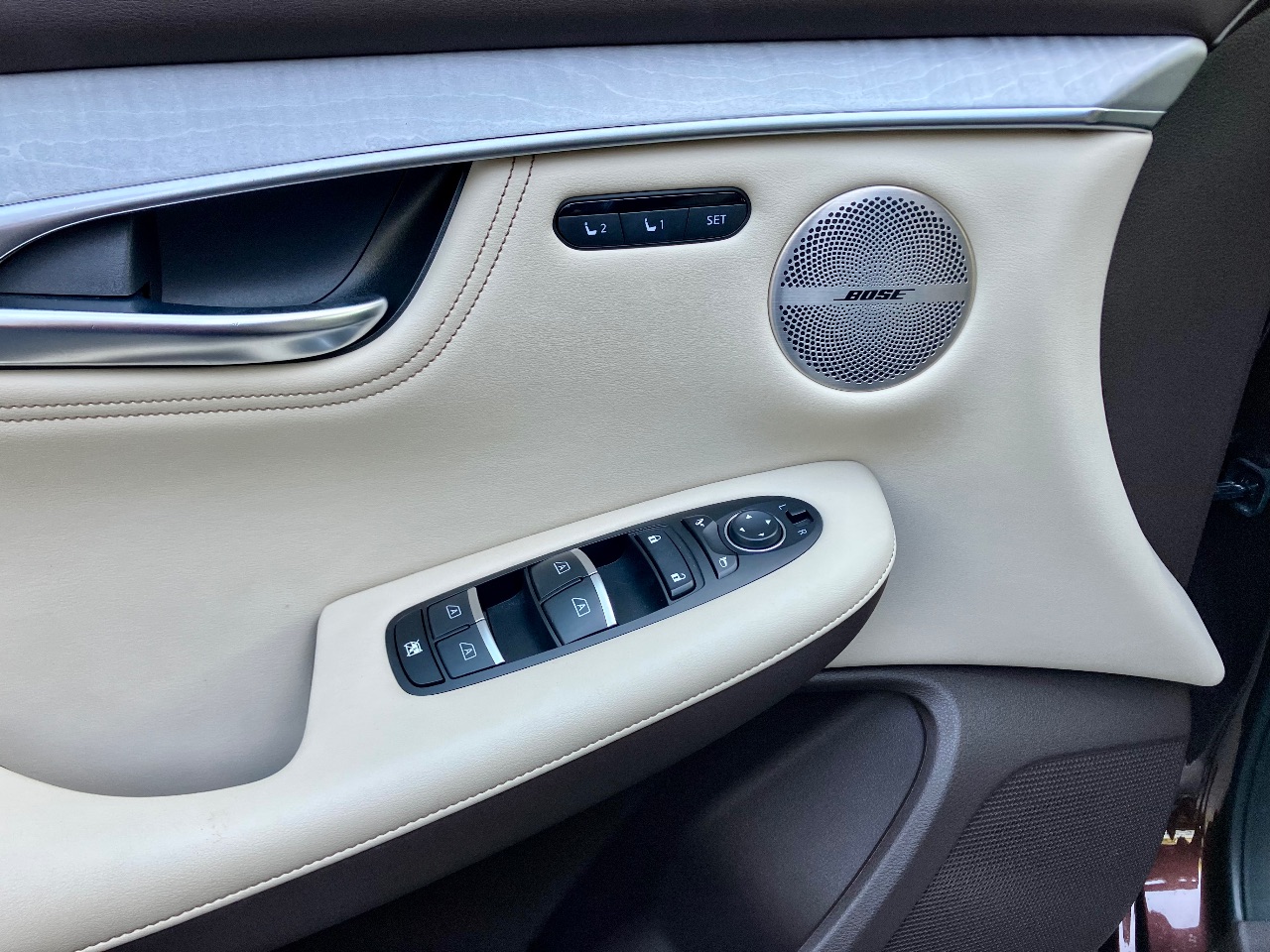 Infiniti QX50 - фото 12
