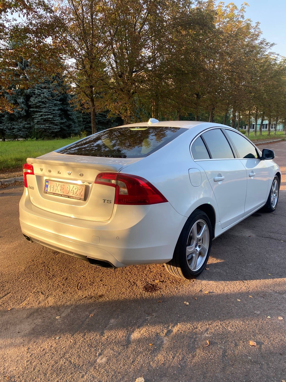 Volvo S60 - фото 4