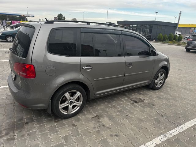 Volkswagen Touran - зображення 3